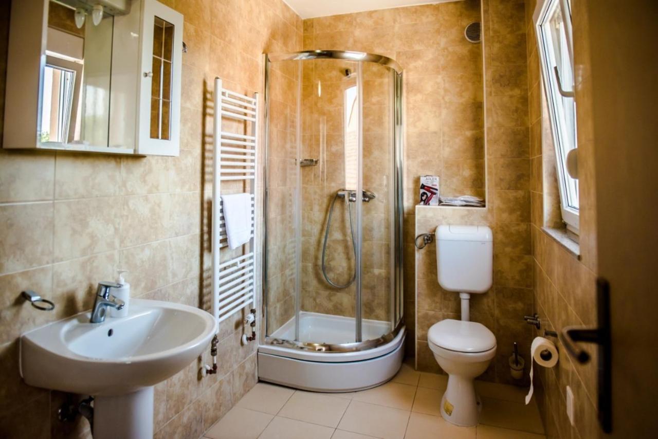 Hotel Villa Monako Međugorje Kültér fotó